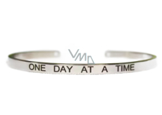 Stainless steel bracelet silver with engraving Believe in your dreams, open cuff, 4 mm