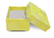 Gift box with jewelry sponge and yellow bow 4 x 4 x 2.5 cm 1 piece